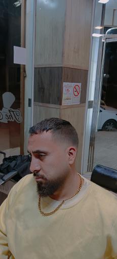 عکس پیرایش نامیک