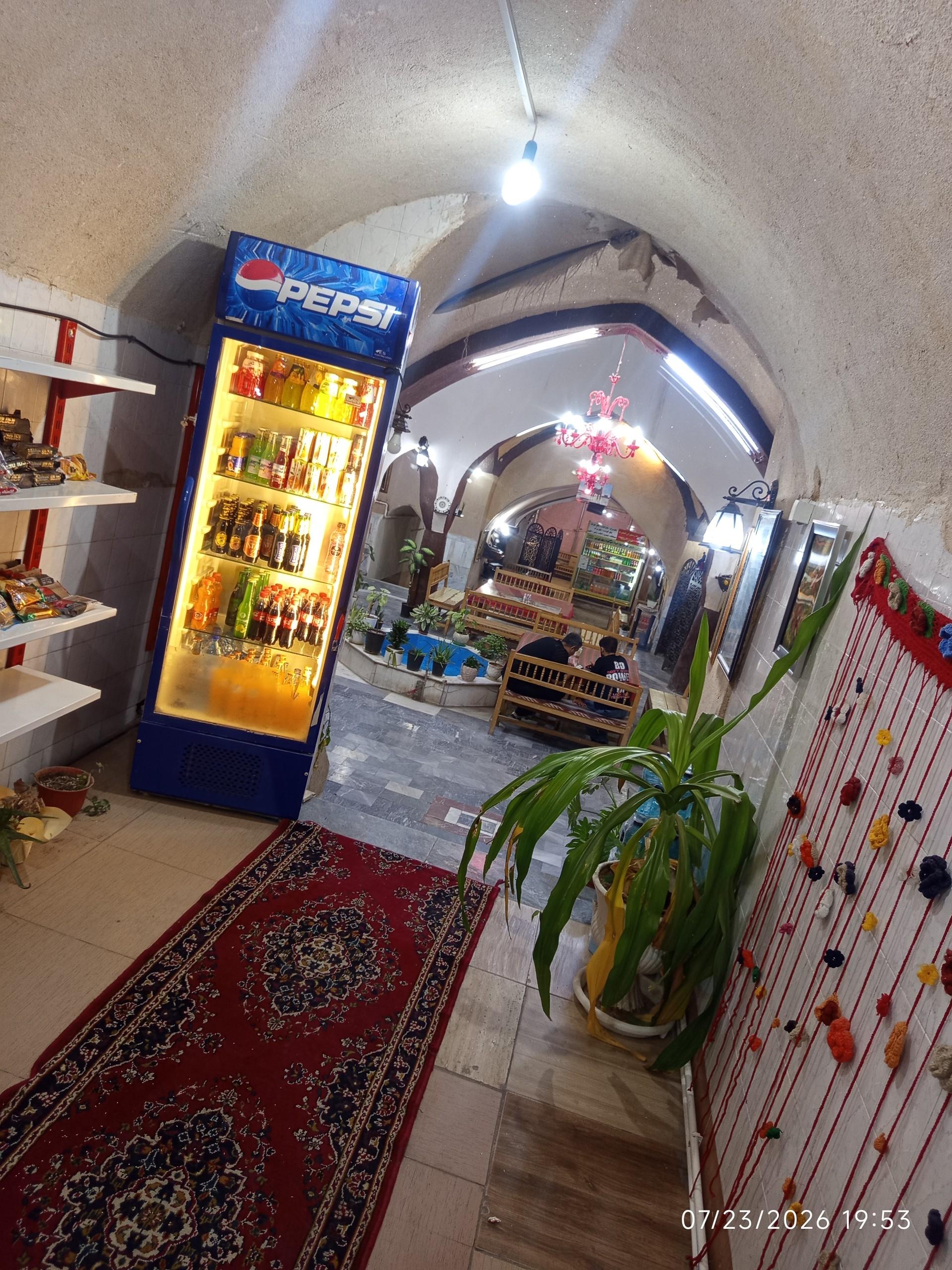 عکس سفره خانه قیصری