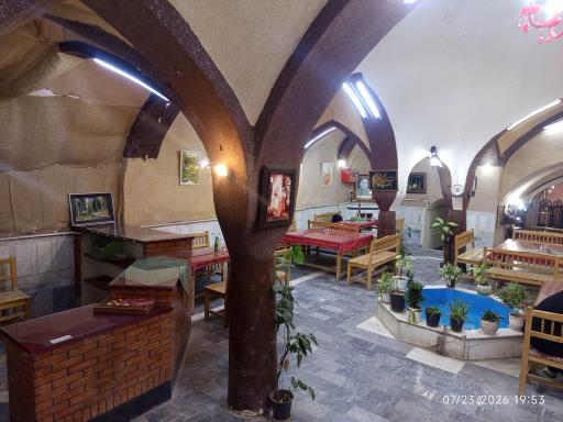 عکس سفره خانه قیصری