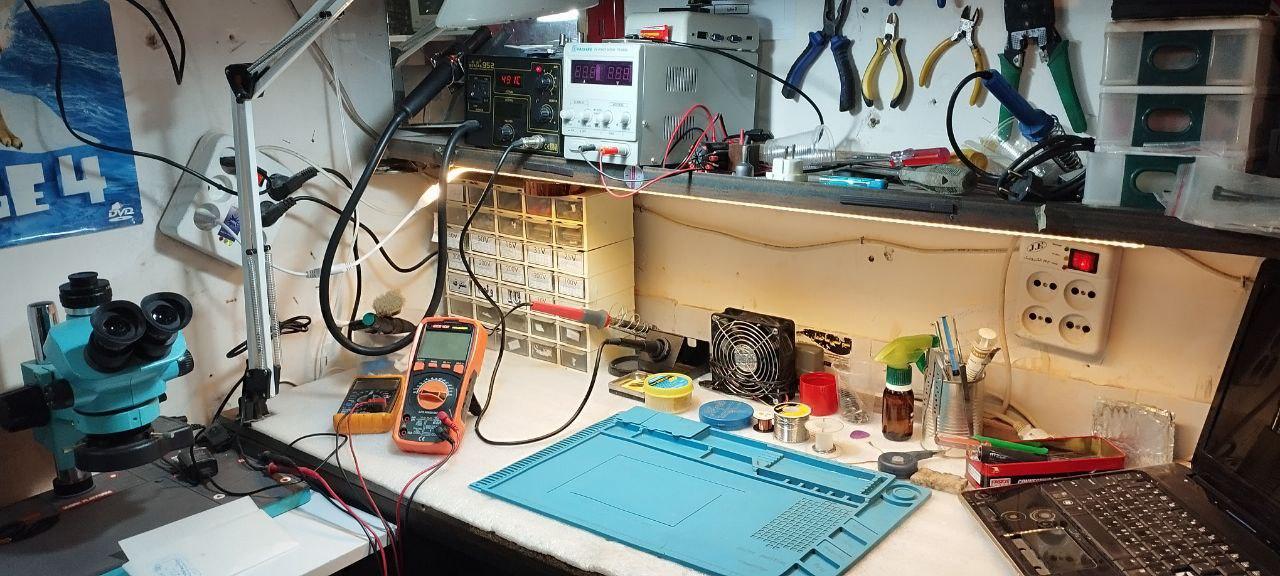 عکس کامپیوتر غلامی