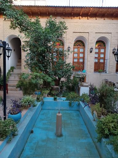 عکس عمارت سران