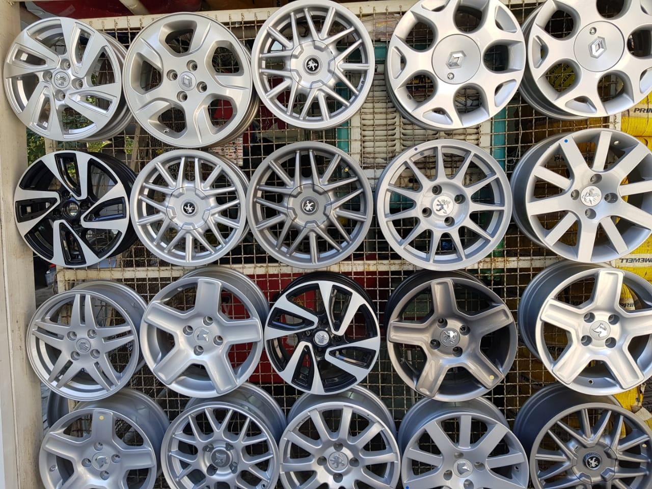 عکس لاستیک فروشی ماهان 