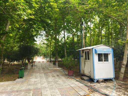 عکس نگهبانی بوستان ماهونیا