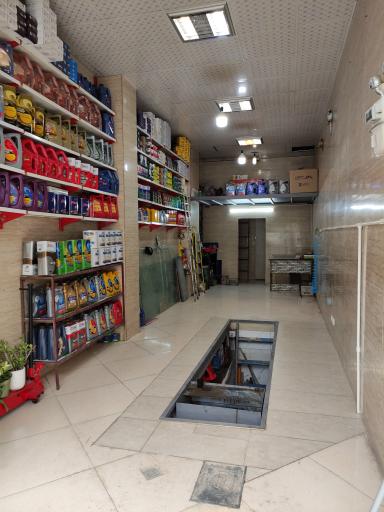 عکس اتومکانیکی و تعویض روغنی لطفی