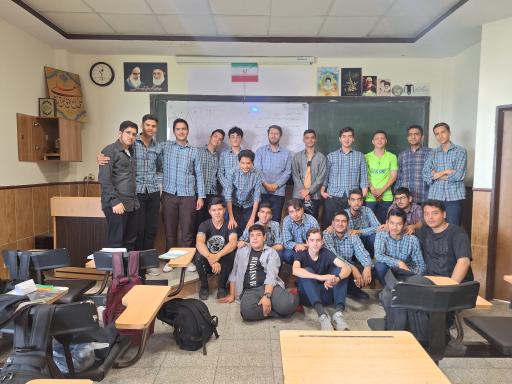 عکس مدرسه نمونه دولتی امام حسین (ع)