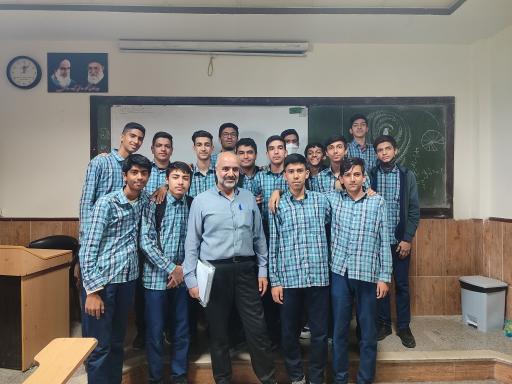 مدرسه نمونه دولتی امام حسین (ع)