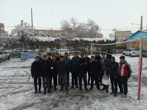 مدرسه نمونه دولتی امام حسین (ع)