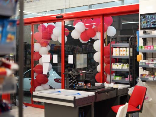 عکس افق کوروش منتظری