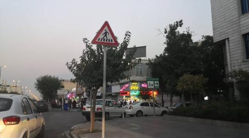 عکس آبمیوه و بستنی ابراهیم برلیان