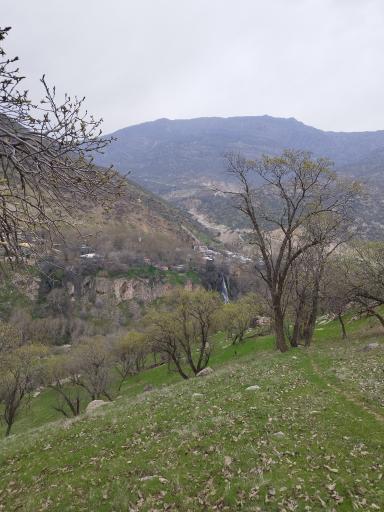 عکس آبشار دوم بیشه