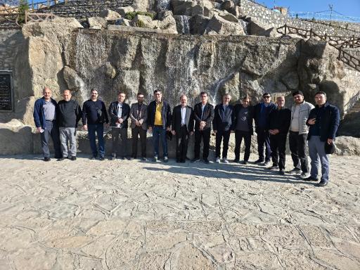 عکس آبشار سنگی گلستان