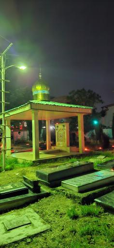 عکس مزار طلبه شهید احمدعلی تقی زاده