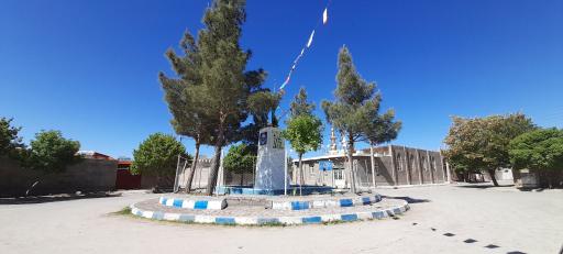 عکس میدان حاج آخوند ملاعباس کاریزکی