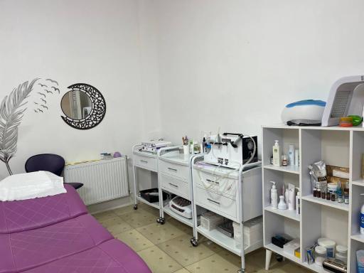 عکس کلینیک زیبایی فرنیا