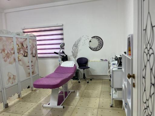 عکس کلینیک زیبایی فرنیا