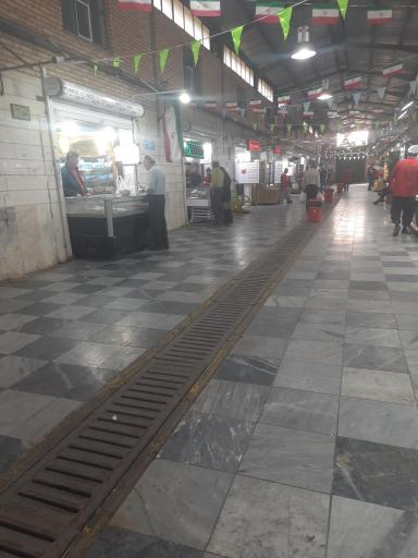 عکس میدان میوه و تره بار بهمن