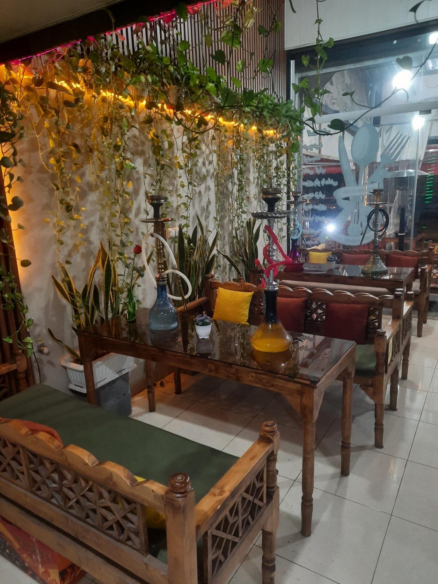 عکس کافه کبابی روبی