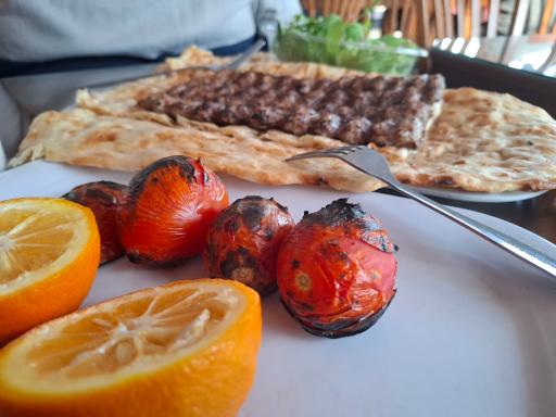 عکس کباب و حلیم آراسته