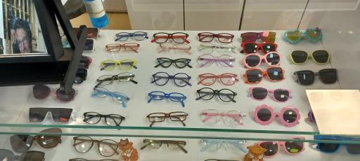 عکس فروشگاه عینک آفتابی و طبی چشمان تو شعبه ۱