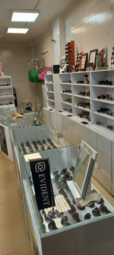 عکس فروشگاه عینک آفتابی و طبی چشمان تو شعبه ۱