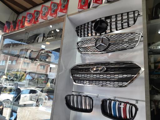 عکس فروشگاه آپشن ترافیک