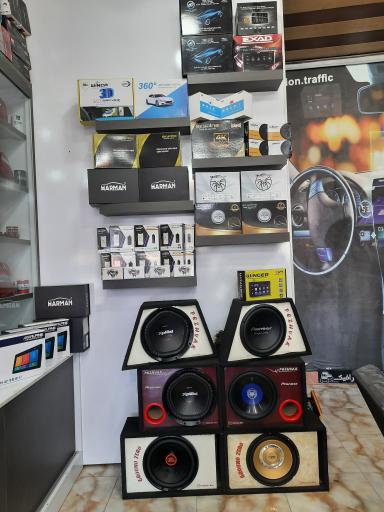 عکس فروشگاه آپشن ترافیک