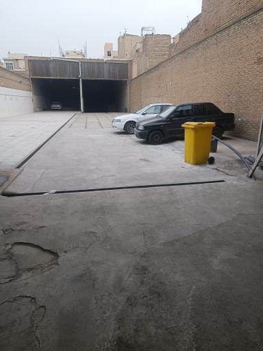عکس پارکینگ ایران
