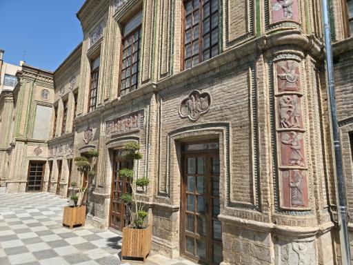 عکس بیمارستان دادگستری