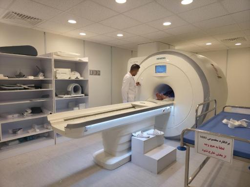 عکس بیمارستان موقوفه فاضل عراقی