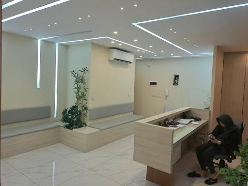 عکس دکتر محسن اکبرزاده متخصص داخلی 