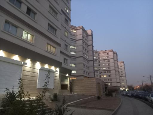 عکس برج تجاری مسکونی عرش یاس