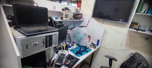 عکس تنظیم موتور مهندس نوروزیان