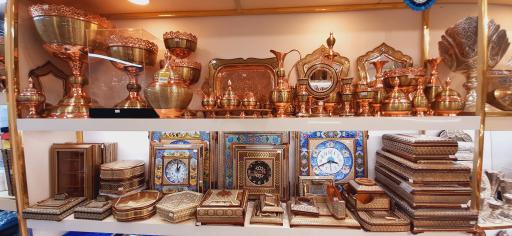 عکس فروشگاه صنایع دستی هنر پارس