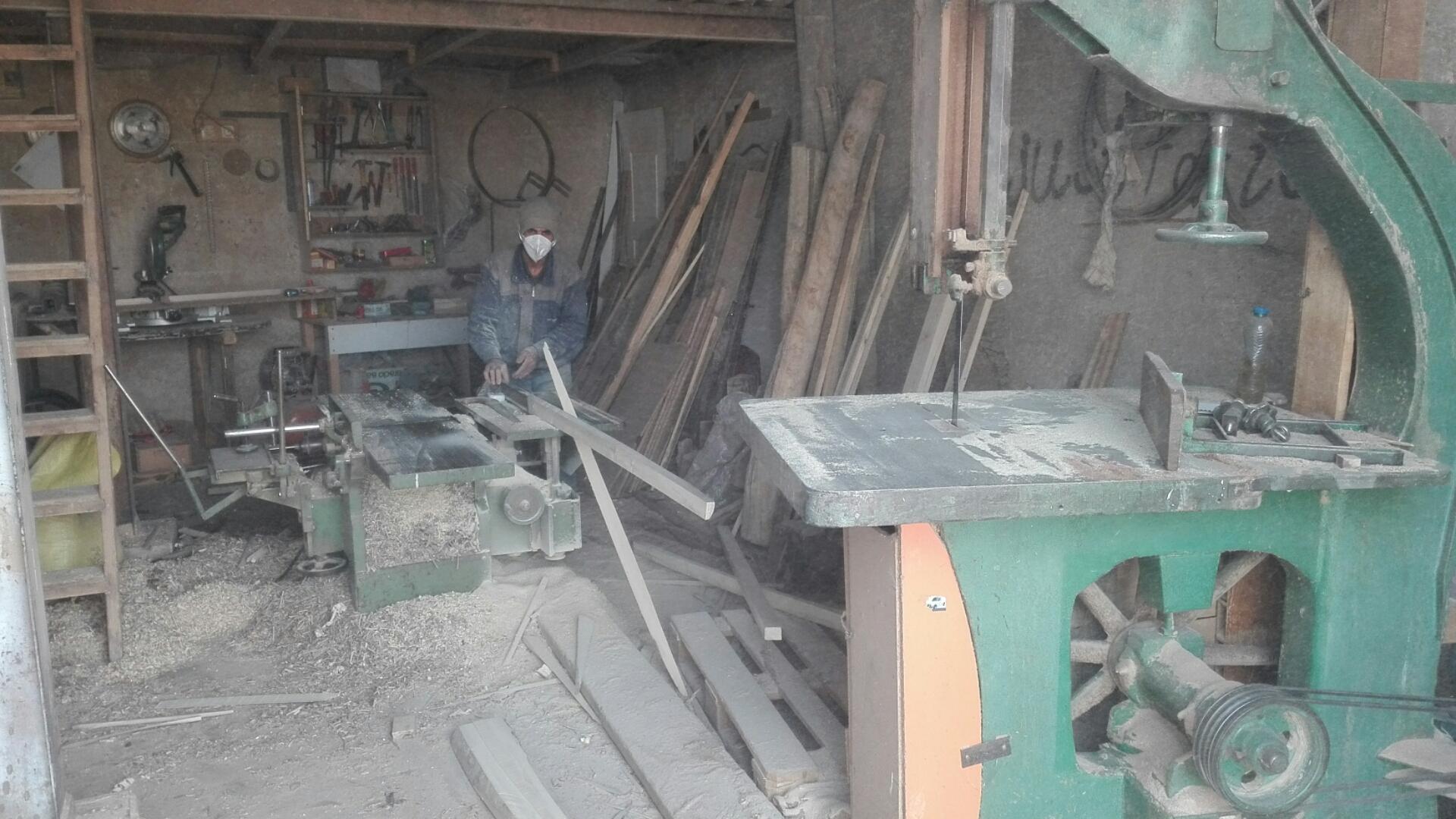 عکس نجاری چوبکده چنار (عارف سلطانمرادی)