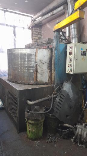 عکس موتورشویی و قطعه شویی پارسا 