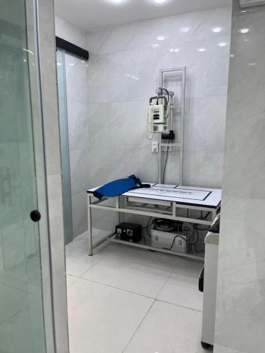 عکس کلینیک دامپزشکی یونا 