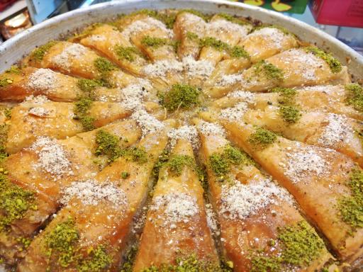 عکس باقلوای ترک تبریز