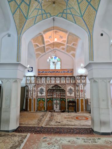 عکس مسجد جامع تاریخی قاضی