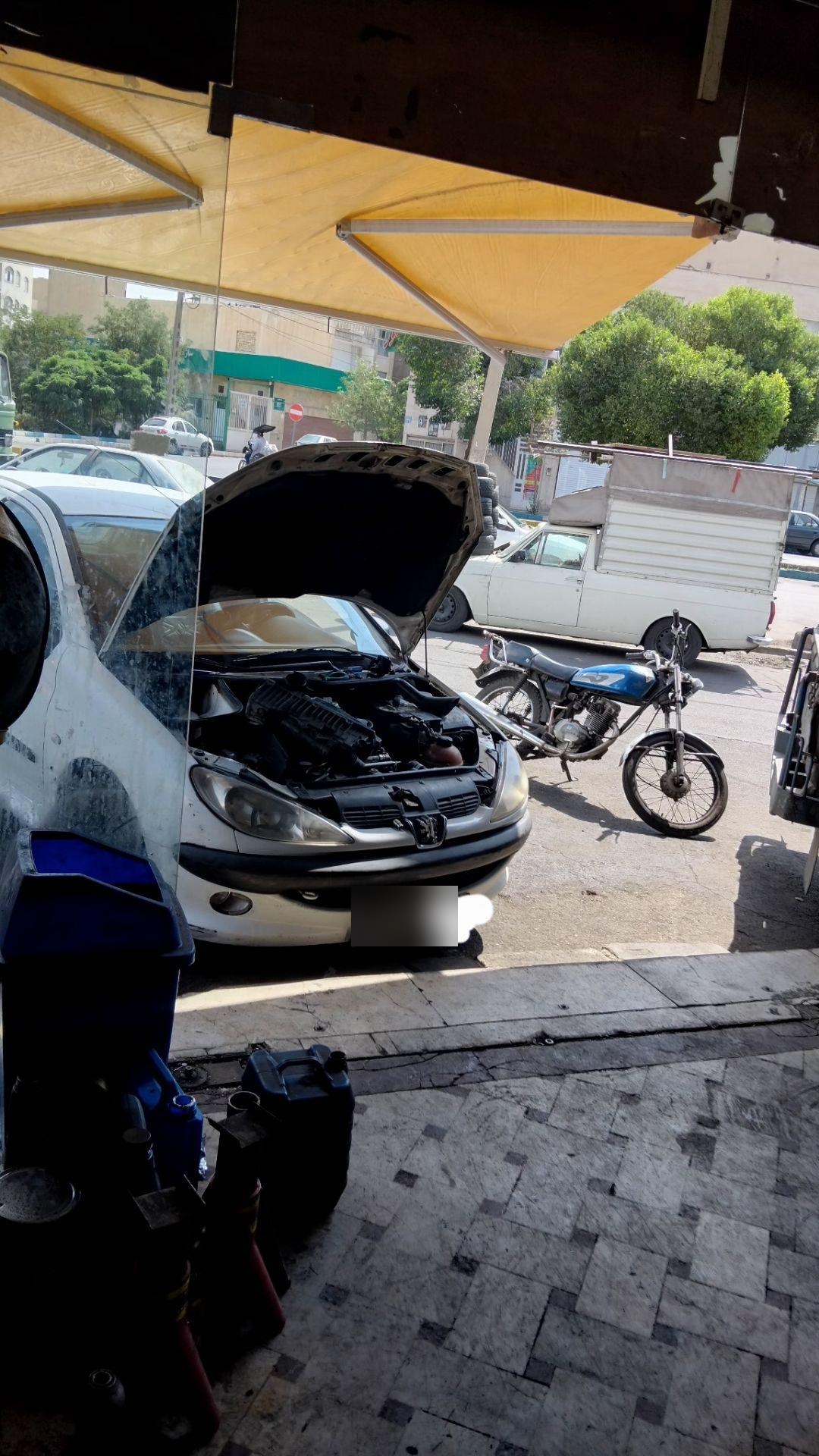 عکس تعمیرگاه دستجردی