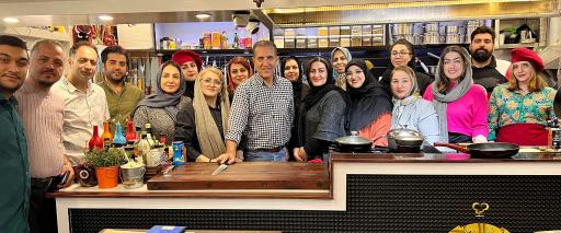 عکس آکادمی بین المللی ایران شف