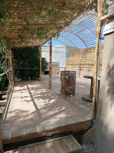 عکس خانه باغ سنتی دمواژه