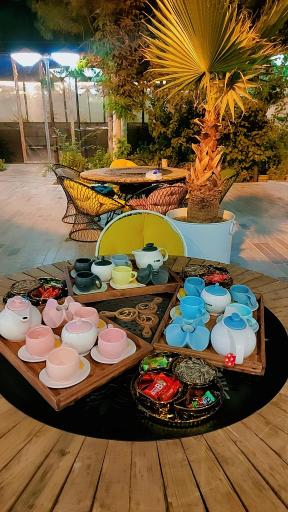 عکس کافه رستوران بهار