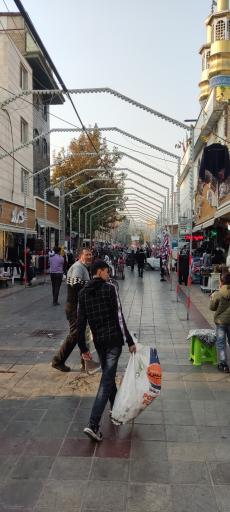 عکس بازار عبدل آباد