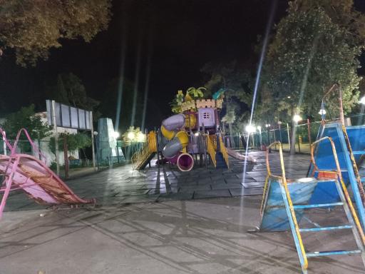 عکس باغ ملی