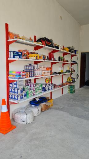 عکس فروشگاه یک ایمنی 