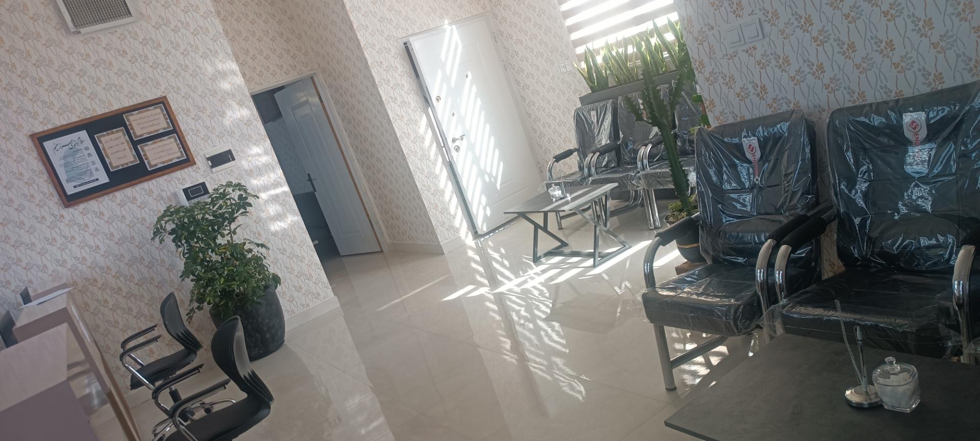 عکس دفتر اسناد رسمی ۲۱ گلبهار 