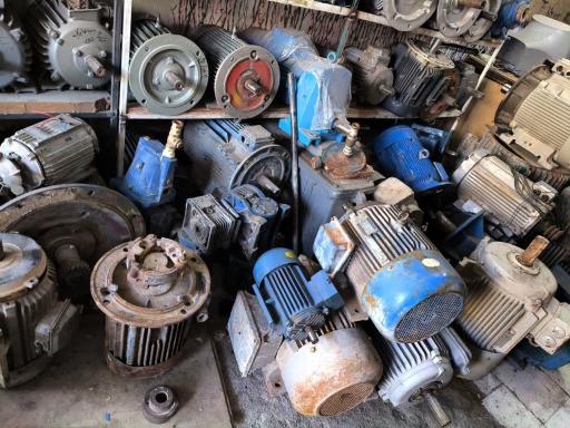 عکس فروشگاه الکتروموتور جریان 