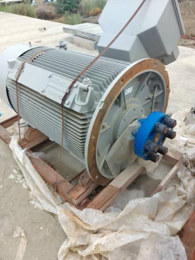 عکس فروشگاه الکتروموتور جریان 