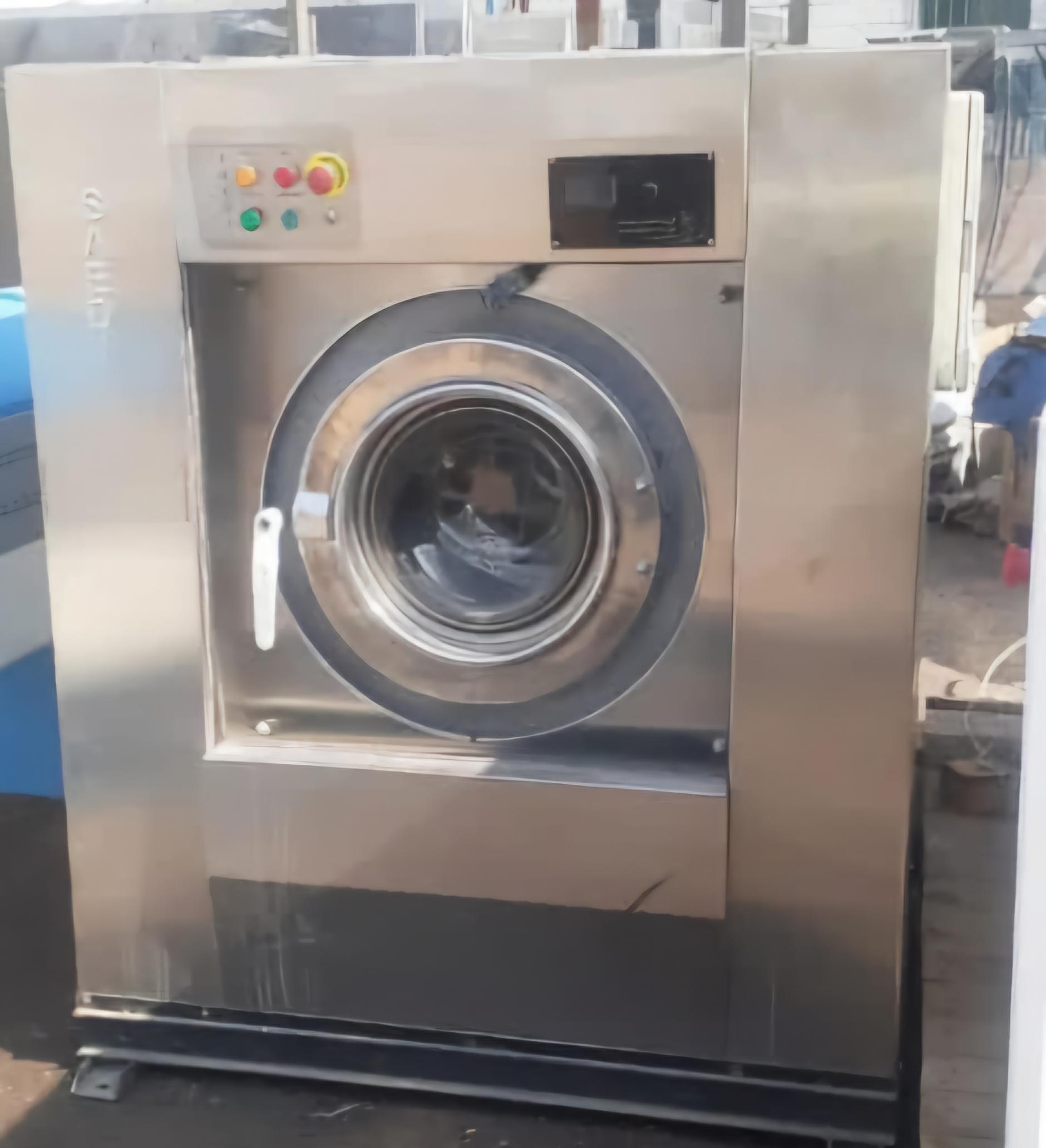 عکس خشکشویی بِلانش 