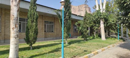 عکس دانشکده عمران و حمل و نقل